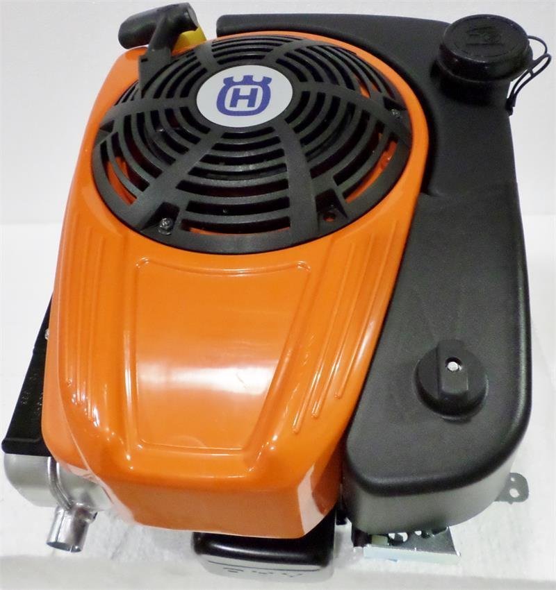 Briggs and Stratton Vertical Engine 7.75TP 7/8″ x 2-7/16″ HF #111P02-0003 - Image 1